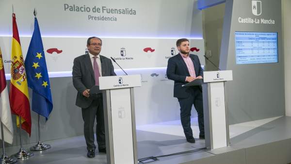 Ruiz Molina en rueda de prensa Ruiz Molina en rueda de prensa