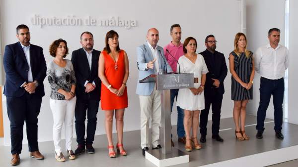 Conejo con su grupo en la diputación balance mandato PSOE málaga Conejo con su grupo en la diputación balance mandato PSOE málaga
