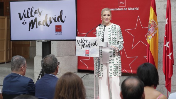 Cifuentes Presenta La Ampliación Del Programa “Villas De Madrid”
Cifuentes Presenta La Ampliación Del Programa “Villas De Madrid”