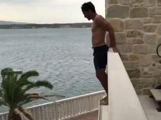 Mats Hummels balconing