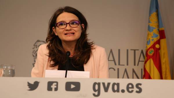 Oltra alerta a la Ferradura sobre l'acte del PP: "Que tanquen les portes i que no se'n vagen sense pagar" Oltra alerta a la Ferradura sobre l'acte del PP: "Que tanquen les portes i que no se'n vagen sense pagar"