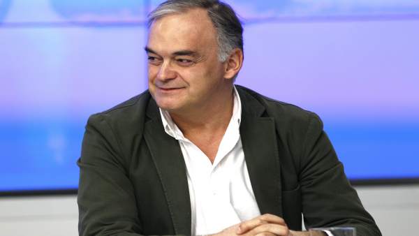 Pons veu "populista" que el Consell recolze mobilitzar-se pel finançament i diu que hauria de treballar en els despatxos Pons veu "populista" que el Consell recolze mobilitzar-se pel finançament i diu que hauria de treballar en els despatxos