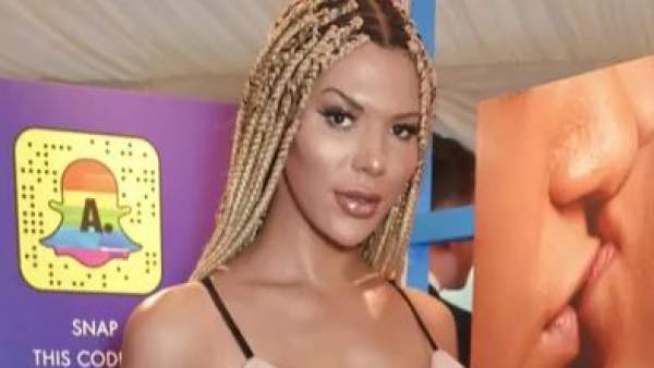 Munroe Bergdorf Munroe Bergdorf
