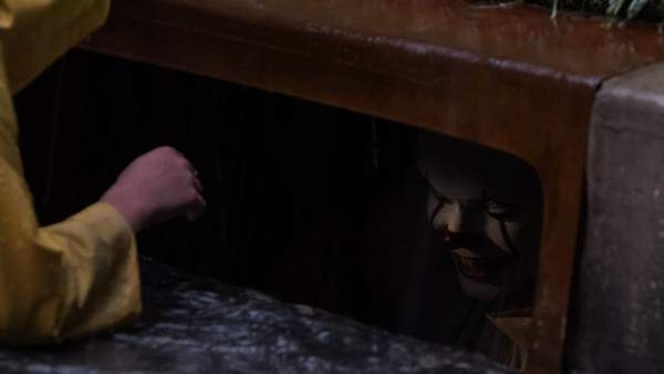 IT IT