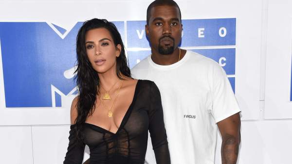 Kim Kardashian y Kanye West Kim Kardashian y Kanye West