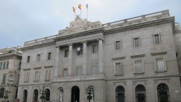 Fachada del Ayuntamiento de Barcelona Fachada del Ayuntamiento de Barcelona
