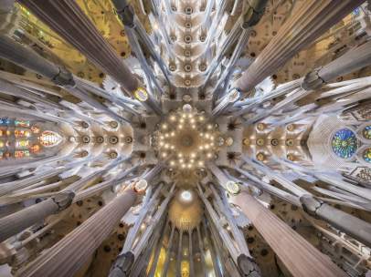 Interior de la basílica de la Sagrada Família de Barcelona