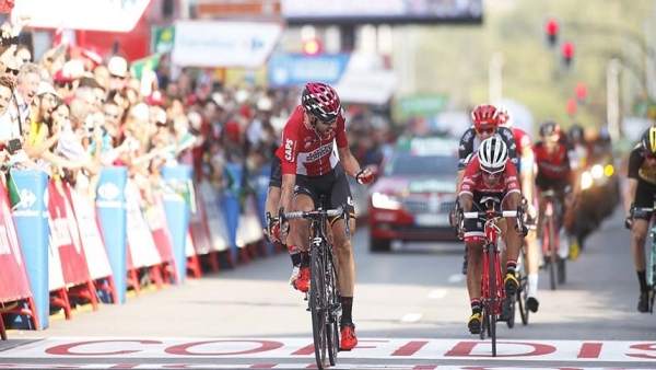 De Gent le arrebata el triunfo a García Cortina en La Vuelta De Gent le arrebata el triunfo a García Cortina en La Vuelta