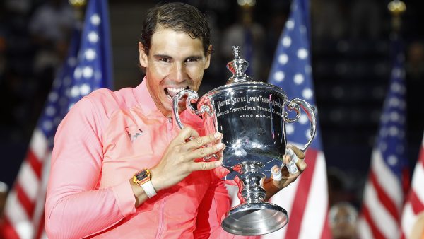 Nadal muerde su tercer US Open Nadal muerde su tercer US Open