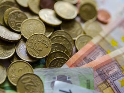 Monedas, moneda, billete. Billetes, euro , euros, capital, efectivo, metálico