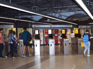Puertas abiertas en el metro y el bus de València por el Día sin Coche