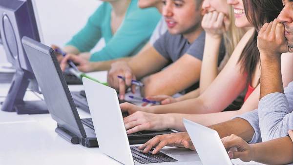 Másteres y posgrados Másteres y posgrados