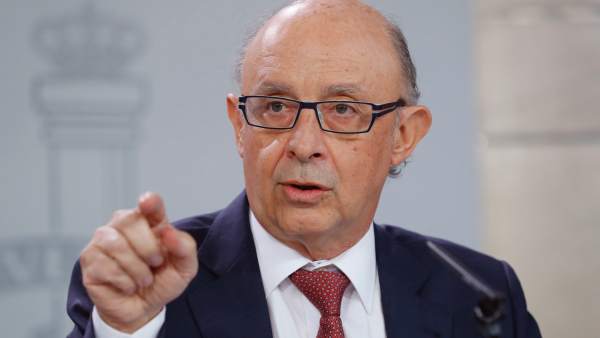 El ministro de Hacienda, Cristóbal Montoro. El ministro de Hacienda, Cristóbal Montoro.