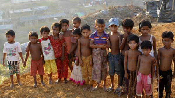 Niños rohinyás Niños rohinyás