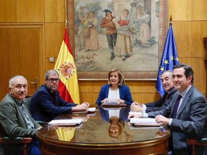 Fátima Báñez - Últimas noticias de Fátima Báñez en  Fátima Báñez - Últimas noticias de Fátima Báñez en