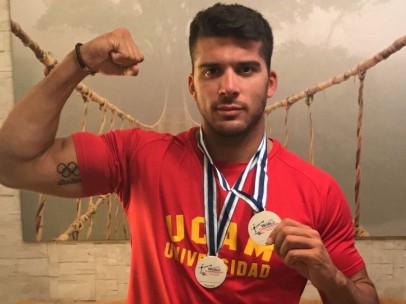 Cristian Toro