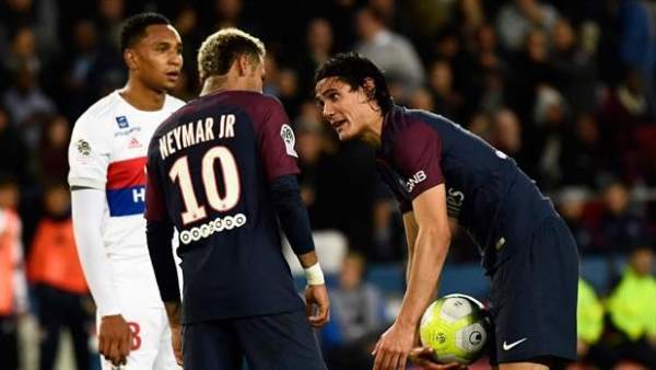 Cavani y Neymar Cavani y Neymar