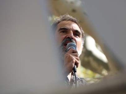 El presidente de Òmnium Cultural, Jordi Cuixart, en la manifestación ante el TSJC.