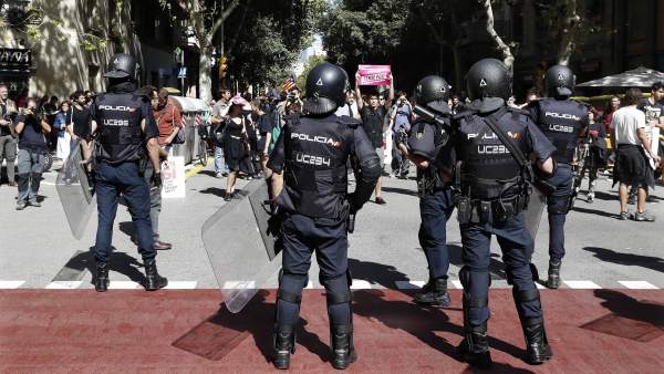 Policía Policía