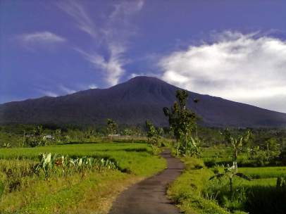 Volcán Agung