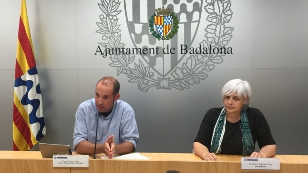 El concejal de Badalona Francesc Duran, y la alcaldesa, Dolors Sabater El concejal de Badalona Francesc Duran, y la alcaldesa, Dolors Sabater