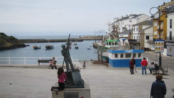 Puerto de Tapia de Casariego Puerto de Tapia de Casariego