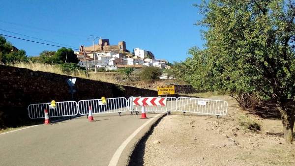 La DPZ arreglará la carretera de acceso a Trasmoz La DPZ arreglará la carretera de acceso a Trasmoz
