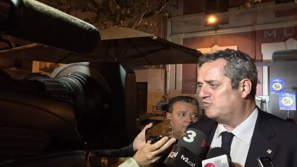 El Conseller De Interior De La Generalitat, Joaquim Forn El Conseller De Interior De La Generalitat, Joaquim Forn