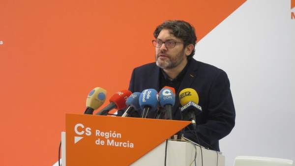 El portavoz de Ciudadanos en la Asamblea Regional, Miguel Sánchez El portavoz de Ciudadanos en la Asamblea Regional, Miguel Sánchez