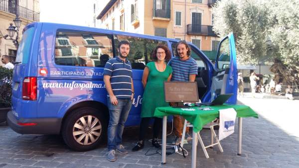 Furgoneta de los presupuestos participativos de Palma Furgoneta de los presupuestos participativos de Palma