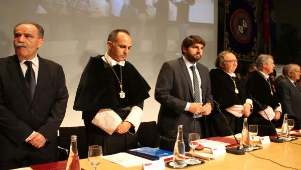 Fotos/ El Jefe Del Ejecutivo Regional Presid E El Acto De Apertura De Curso 2017 Fotos/ El Jefe Del Ejecutivo Regional Presid E El Acto De Apertura De Curso 2017