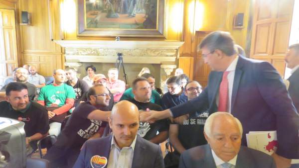 La Diputación De León Aprueba Una Moción Para Evitar El Cierre De Las Centrales La Diputación De León Aprueba Una Moción Para Evitar El Cierre De Las Centrales