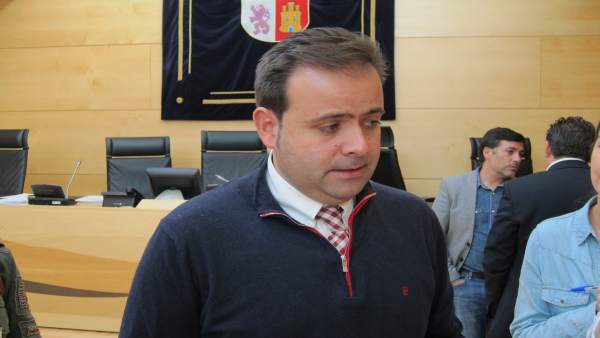 El procurador socialista Celestino Rodríguez El procurador socialista Celestino Rodríguez