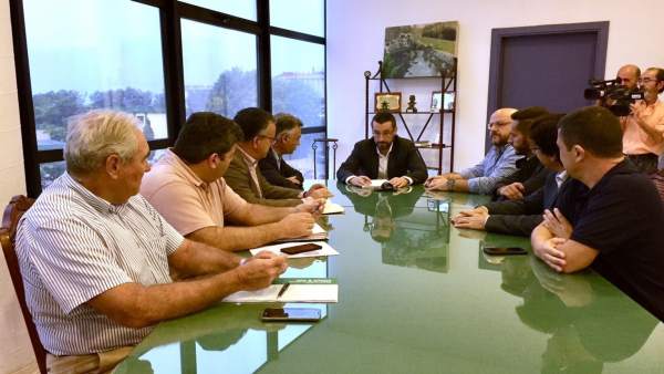 El delegado de Fomento y el alcalde de La Línea, reunidos El delegado de Fomento y el alcalde de La Línea, reunidos