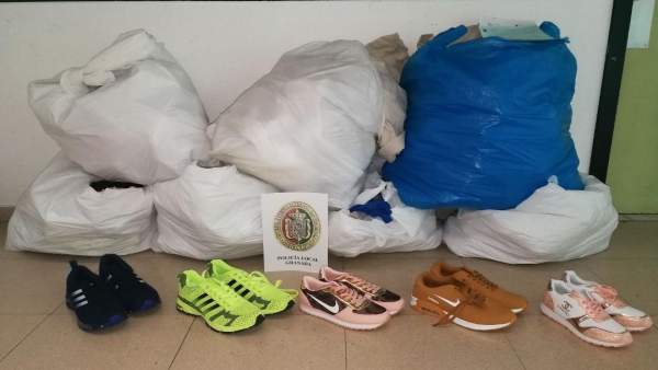 Incautación de 119 pares de zapatillas deportivas falsificadas Incautación de 119 pares de zapatillas deportivas falsificadas