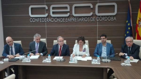 Autoridades en las jornadas organizadas por CECO Autoridades en las jornadas organizadas por CECO