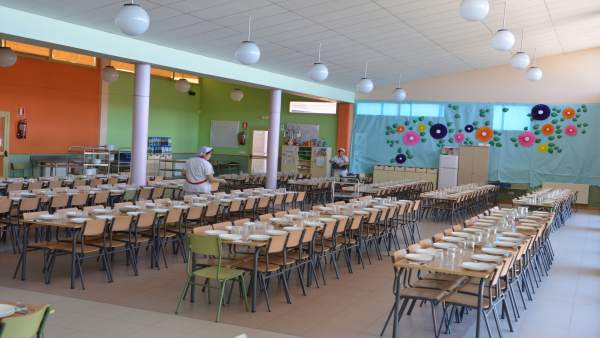 Comedores escolares de CyL han reducido un 25 por ciento los ... Comedores escolares de CyL han reducido un 25 por ciento los ...