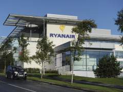 Denuncia contra Ryanair por asignar asientos separados a familias