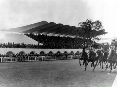 Hipódromo de la Zarzuela, la gran obra de Arniches, Domínguez y Torroja