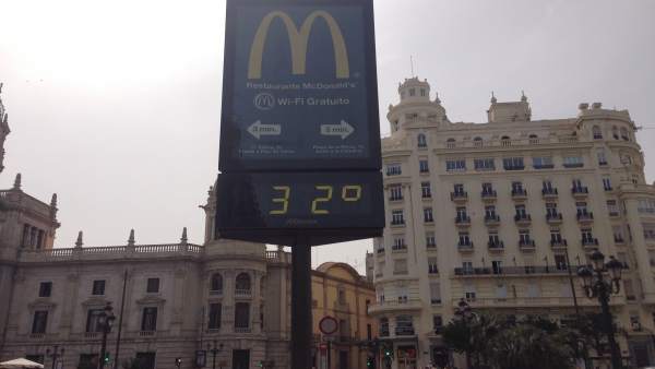 Cels clars i temperatures de fins el 32ºC este dijous a la Comunitat Valenciana Cels clars i temperatures de fins el 32ºC este dijous a la Comunitat Valenciana