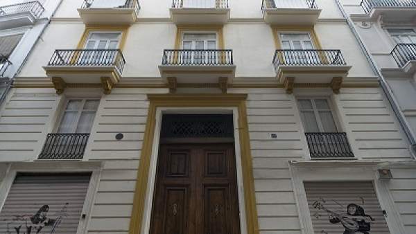 Rehabilitación de un edificio por crowdfunding para hostel Rehabilitación de un edificio por crowdfunding para hostel