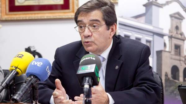 Martinón, en rueda de prensa Martinón, en rueda de prensa