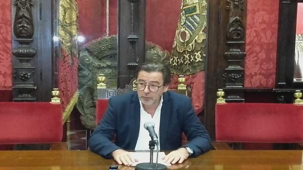 El concejal de Economía de Granada, Baldomero Oliver El concejal de Economía de Granada, Baldomero Oliver