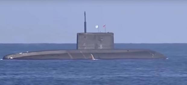 Submarino ruso en el Mediterráneo