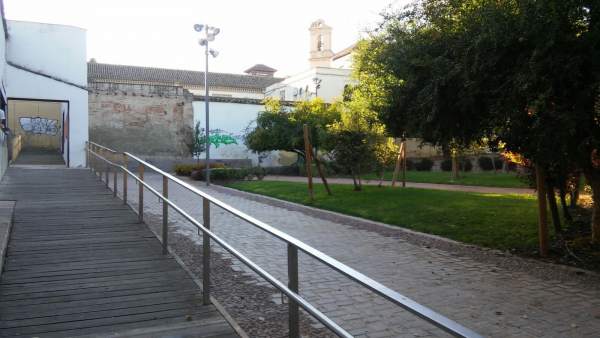 Zona del Jardín de Orive que se conectará con Capitulares Zona del Jardín de Orive que se conectará con Capitulares