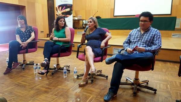 Nota Prensa: La Junta De Andalucía Y El Ayuntamiento De Camas Colaboran,Para Ofr Nota Prensa: La Junta De Andalucía Y El Ayuntamiento De Camas Colaboran,Para Ofr