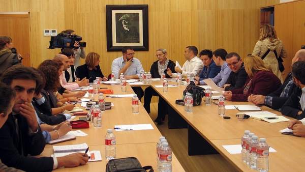 Adrián Barbón preside la Ejecutiva de la FSA-PSOE Adrián Barbón preside la Ejecutiva de la FSA-PSOE