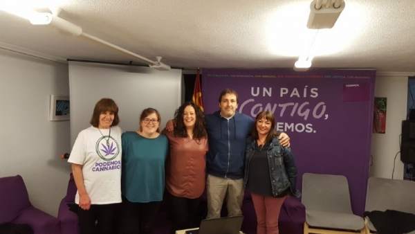 Jornada de debate en la sede de Podemos Jornada de debate en la sede de Podemos