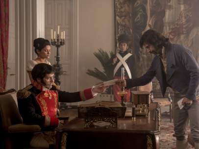 El 'Ministerio del Tiempo' trata de evitar un atentado contra Simón Bolívar