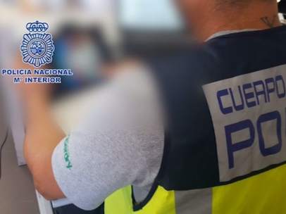 Policía pornografía